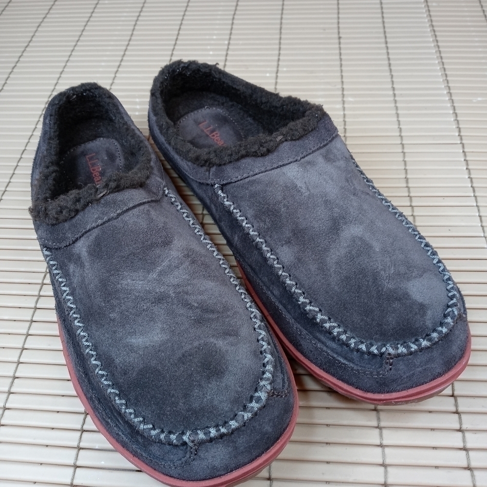 LL Bean men's sz 9M brown suede faux fur lined moc